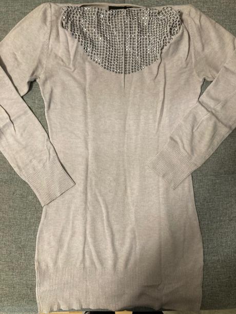 Svetrík predĺžený, s