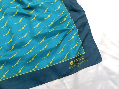 Kvalitná luxusna hodvabna elegantná šatka, l