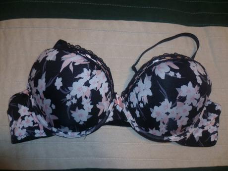 Dámska spodná bielizeň, 80c