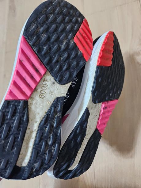 Adidas bezecke tenisky, adidas,38