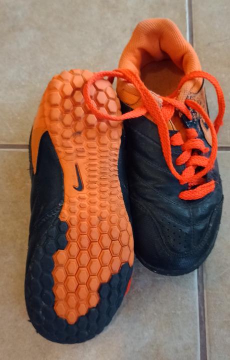 Turfy/ kopačky nike v. 33, nike,33