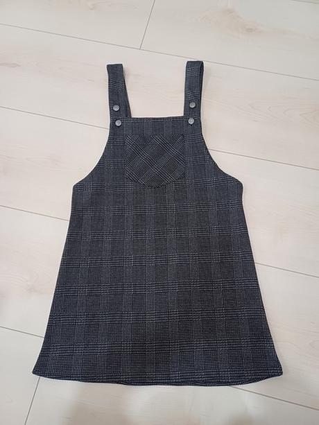 Šaty na traky, gate,146