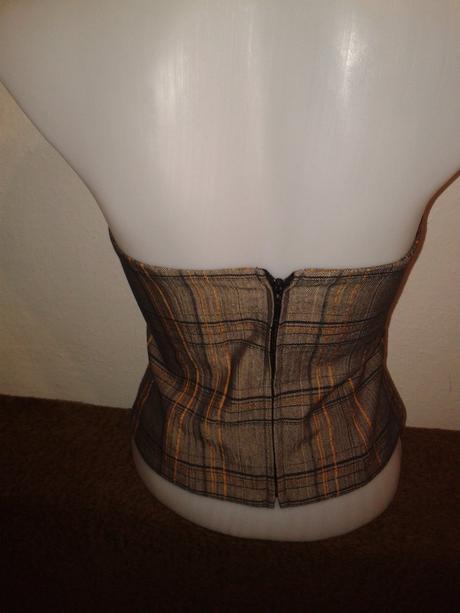 Komplet sukne a korzetu veľ. 36/38, s