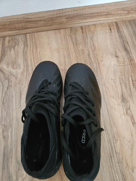 Halovky adidas, adidas,38