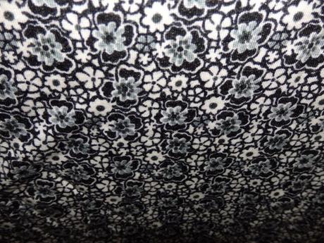 Cierno-biele tricko, m