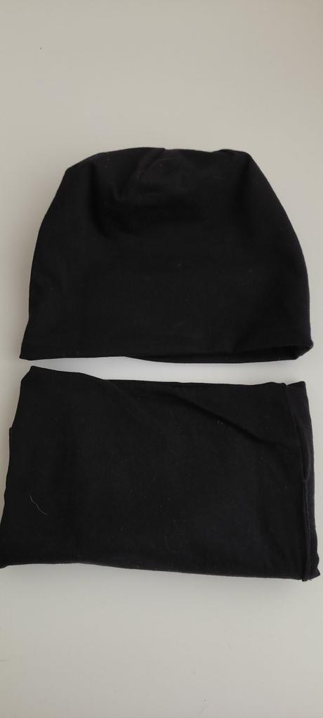 Chlapčenská čiapka s nákrčníkom, 80