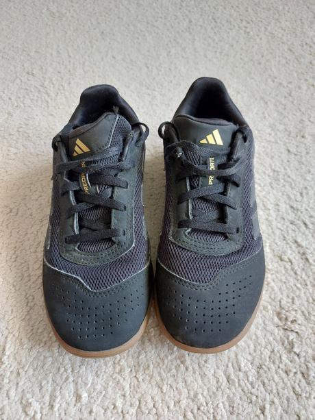 Halovky adidas, adidas,36