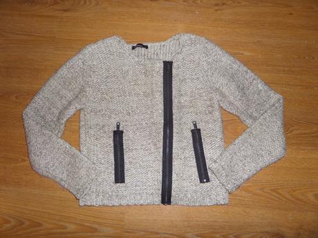 Sveter so zlatou nitkou, takko,l