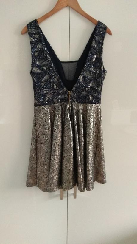 Spoločenské šaty, 40