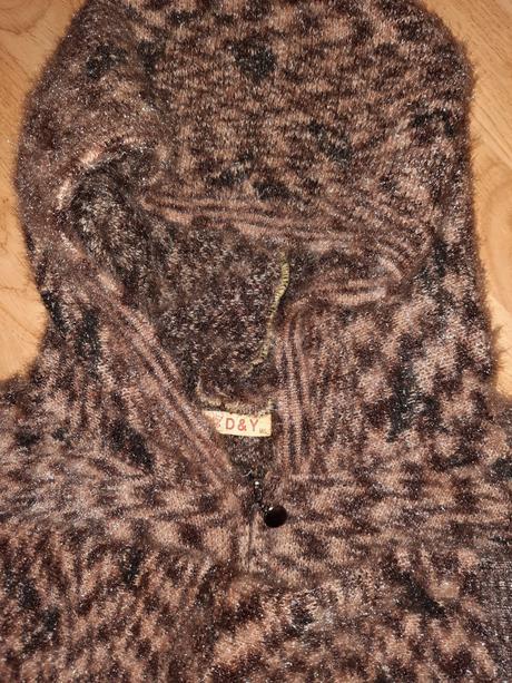 Luxusný svetrík, s