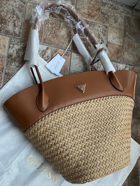 Nová kabelka guess s dustbagom a visačkou, guess