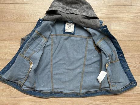 Frajerská rifľová bunda s kapucňou a&f, abercrombie&fitch,158