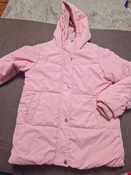 Zimna dievcenska bunda, 146