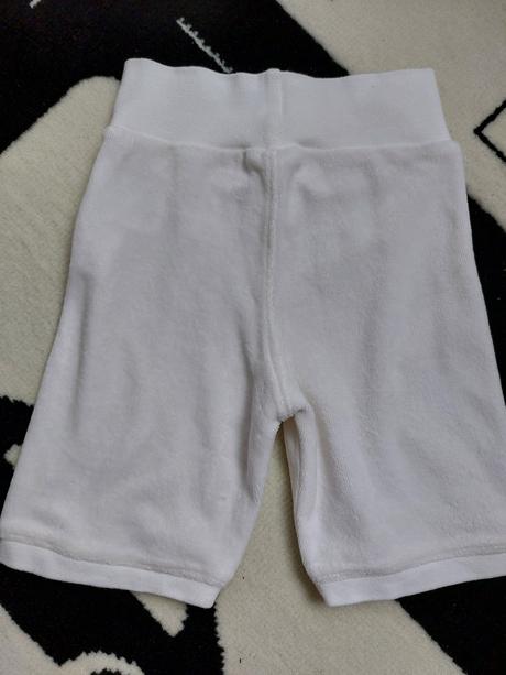 Krátke semisove nohavice, 92