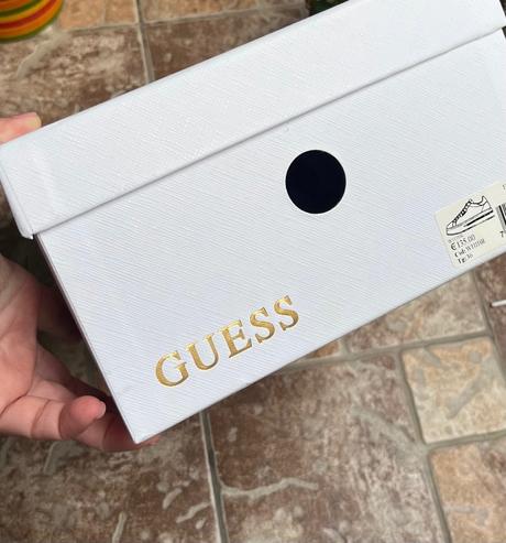 Nové kožené guess tenisky s balením, guess,36