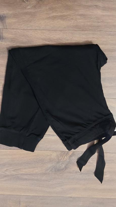 Dievcenske 3/4 teplaky, sinsay,xs