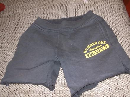 Kratase, kenvelo,110