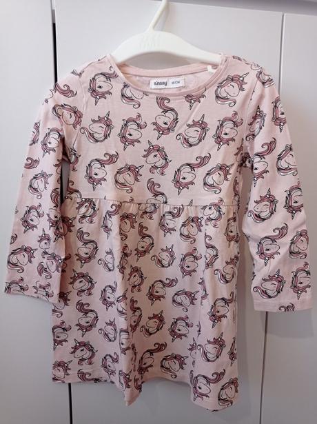 Šaty s jednorožcami, sinsay,98