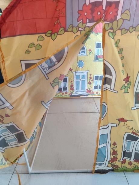 Látkovy domček na hranie, 