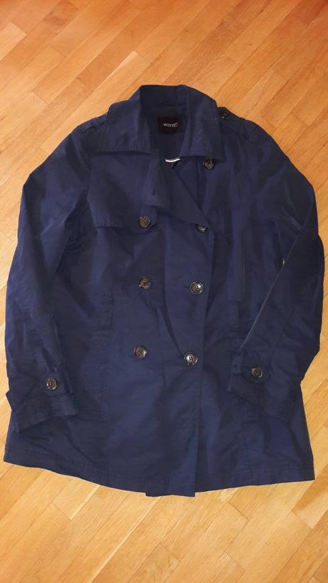 Dámsky kabátik, 40