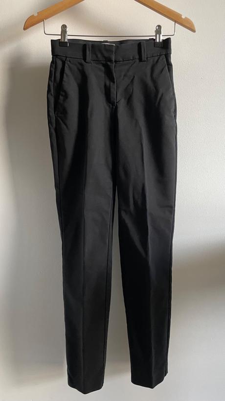 Elegantné cigaretové nohavice s pukmi do práce, h&m,32