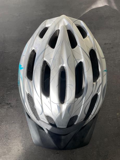 Dámsky cyklo prilba, m