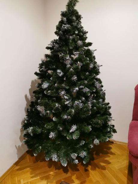 Komplet vianočný stromček + dekorácie, 