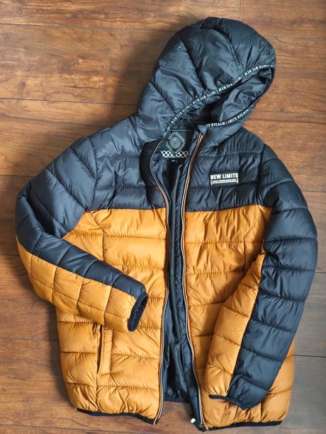 Vetrovka na jeseň, c&a,146