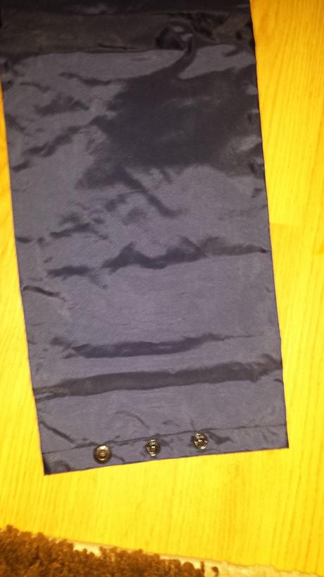 Nnepremokava sustakova suprava, 122