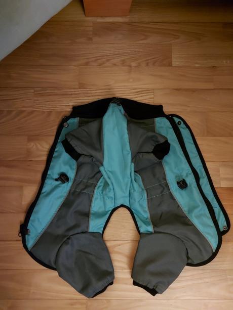 Oblečenie pre malého psa, 