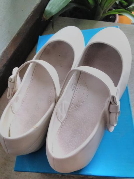 Biele balerínky, 35