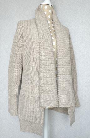 Kvalitný vlnený kardigán, xs
