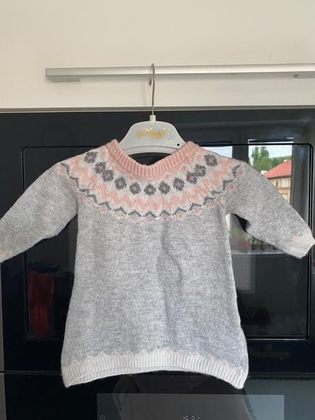 Dievčenský sveter velk.62, lindex,62