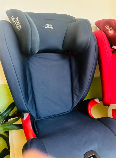 Autosedačka, britax