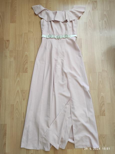 Krásne dlhé šaty, 40