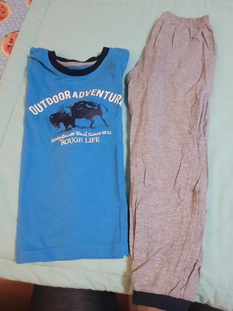 Pyžamo adventure, lupilu,110