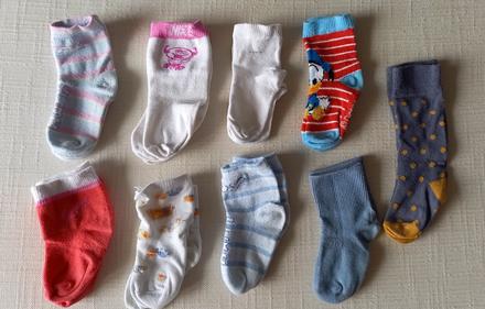 9x ponožky od v.17, 17