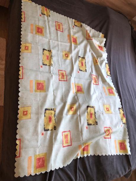 Zelený obrus pratelny, 