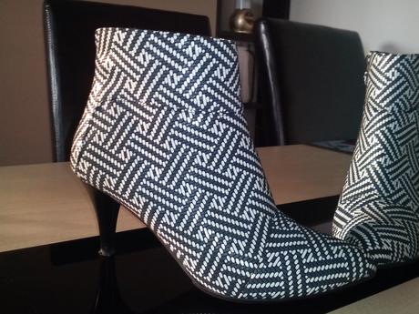 Kožené členkové čižmičky v.39,5 - nové, 39