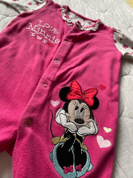 Minnie overal so srdiečkami, disney,62