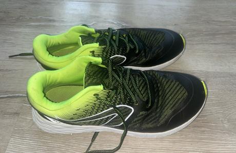 Predám pekne botasky, decathlon,38