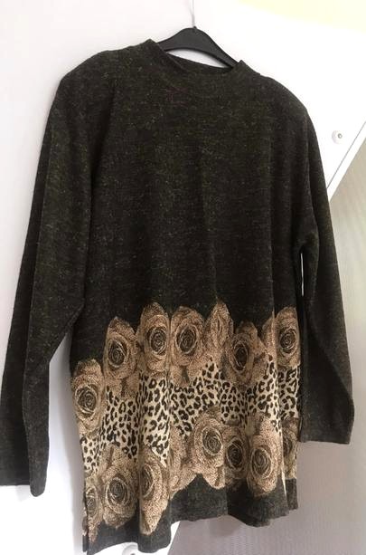 Dlhší pulóvrik /tunika, xl