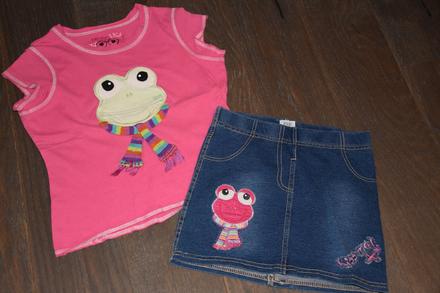 Nadherny kompletik next tricko so zabkou+sukna 6-9, next,122