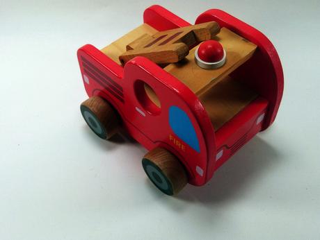 Drevené hasičské auto s rebríkom, carousel, 