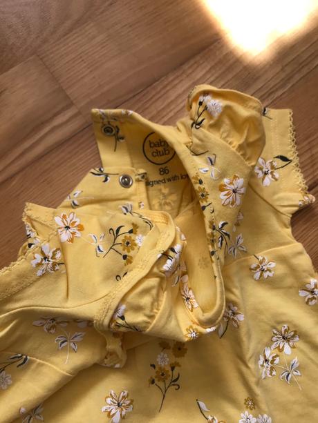 Letná súprava, c&a,86