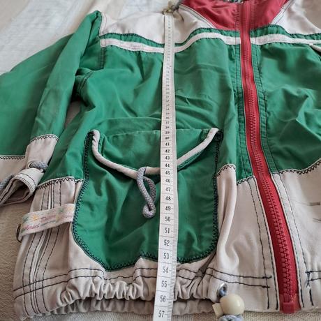 Prechodná bunda, 140