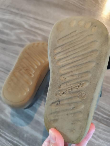 Kožené prechodné topánky, 27