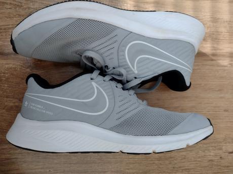 Tenisky 35,5 s poštovným, nike,35