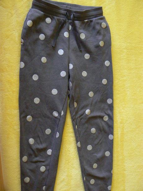 Dievčenské tepláky h&m veľ. 140., h&m,140