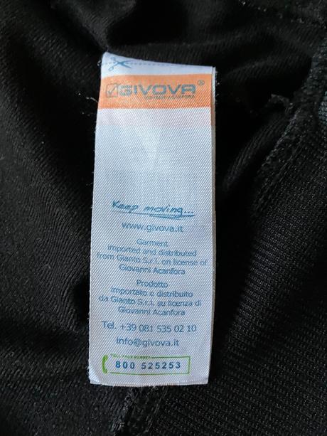 Športová súprava, s